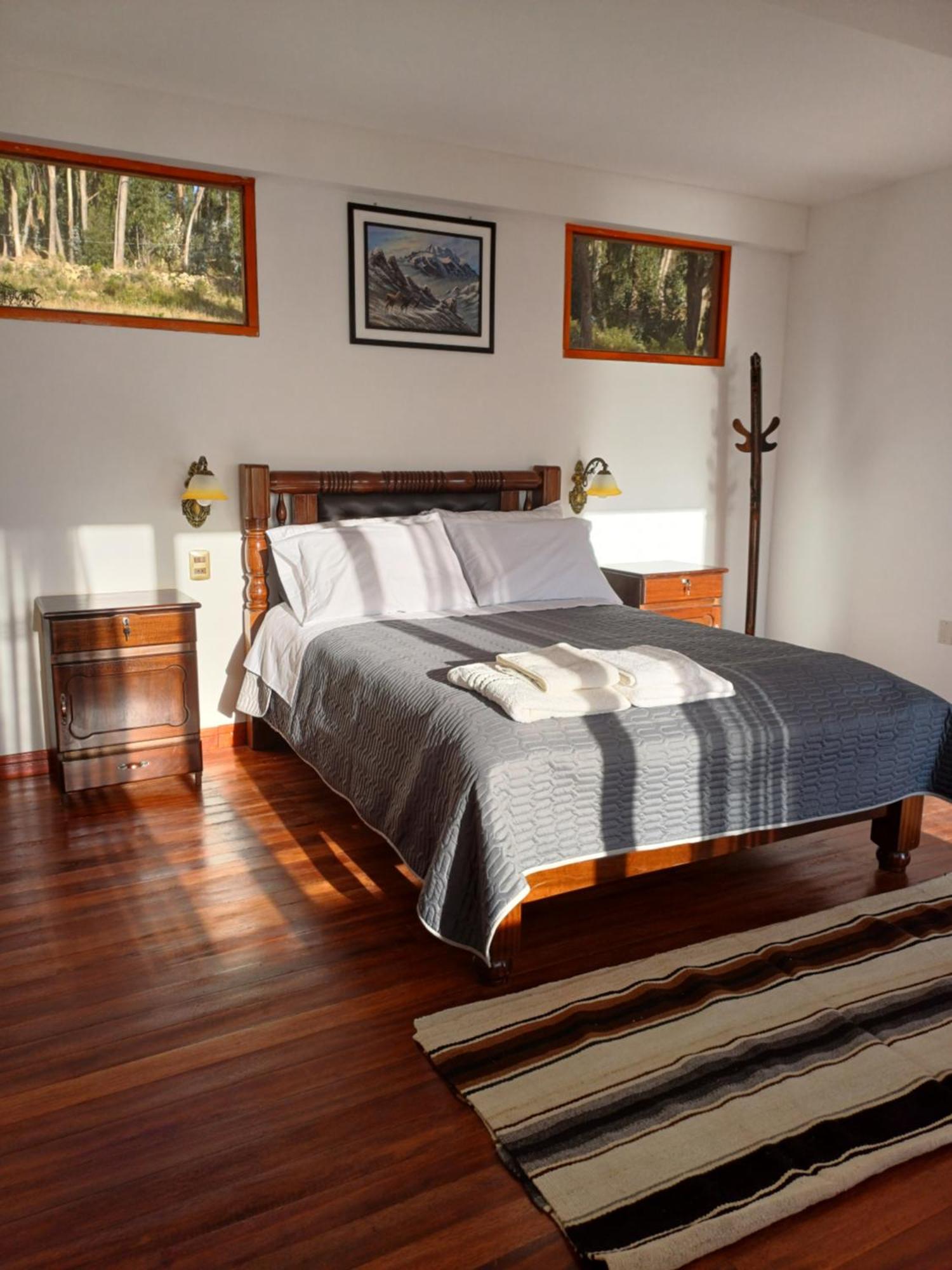 Hostal Tawri Isla del Sol ภายนอก รูปภาพ